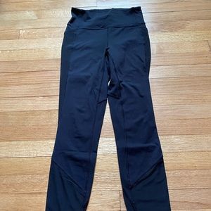 Black lululemon leggings